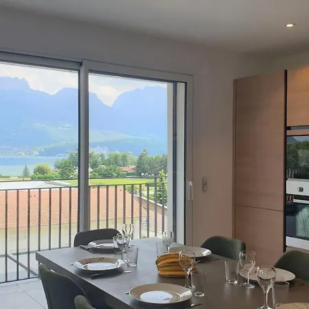 Laudon Ferienhaus Sévrier